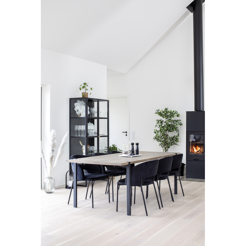 0001Aki med 6 Gap svart miljo 0001Aki med 6 Gap svart miljo