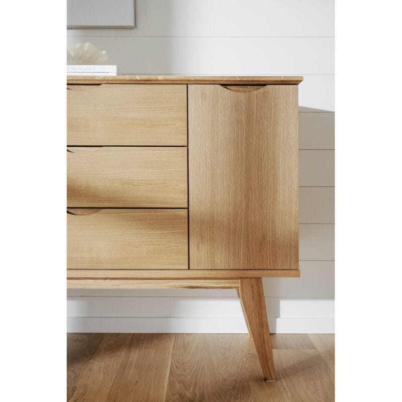 113776_b_mb_Filippa_sideboard_oak_(2) 113776_b_mb_Filippa_sideboard_oak_(2)