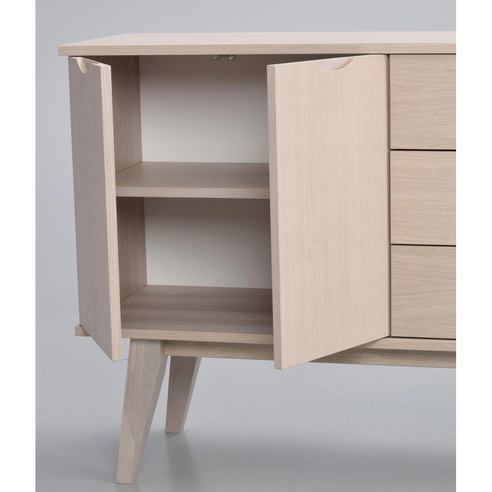 113786_det2_Filippa_sideboard_whitepigm._oak_X 113786_det2_Filippa_sideboard_whitepigm._oak_X