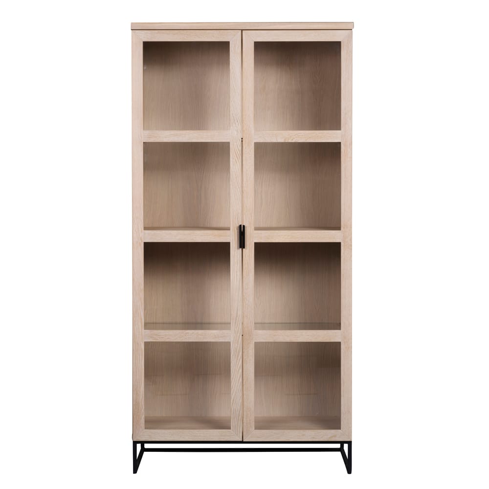 118773_a_Everett_vitrin