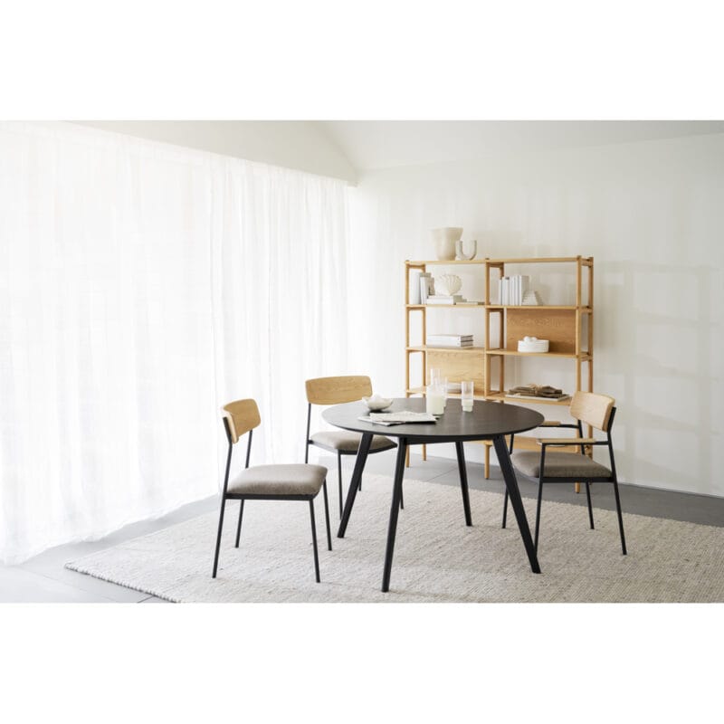 52212-123072-123082-123095_b_mb_MAYMONT_chair_is_stackable_Yumi_table_04 52212-123072-123082-123095_b_mb_MAYMONT_chair_is_stackable_Yumi_table_04