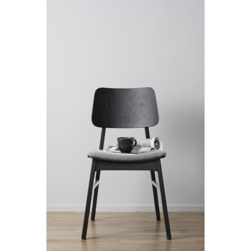 Nagano_stol_-_119432 Nagano_stol_-_119432