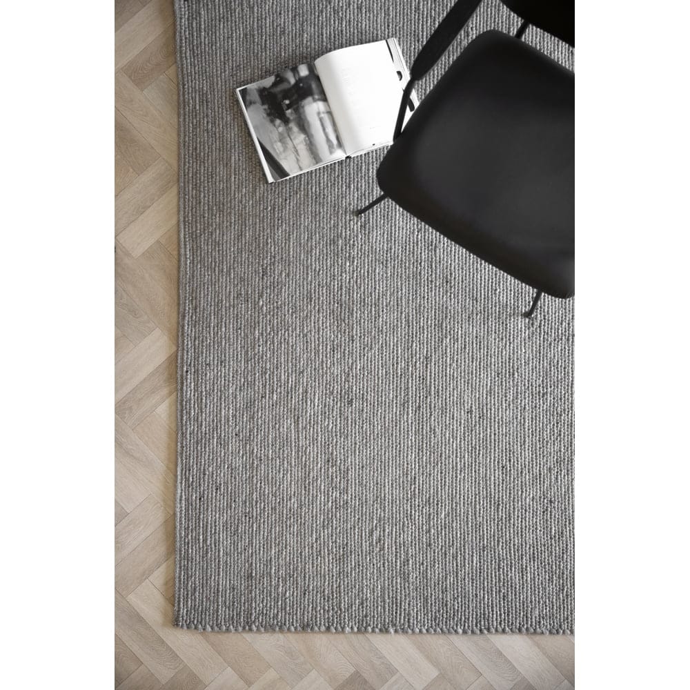 Auckland_carpet_grey_wool_Lifestyle_1B