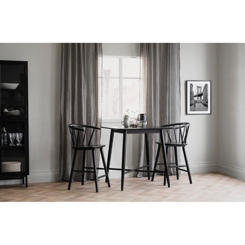 Carmen_bar_chair_-_106261_Lotta_bar_table_-_110710__01 Carmen_bar_chair_-_106261_Lotta_bar_table_-_110710__01