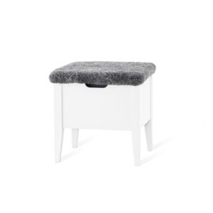KLINTE bänk 45 cm vitlack med äkta fårskinn