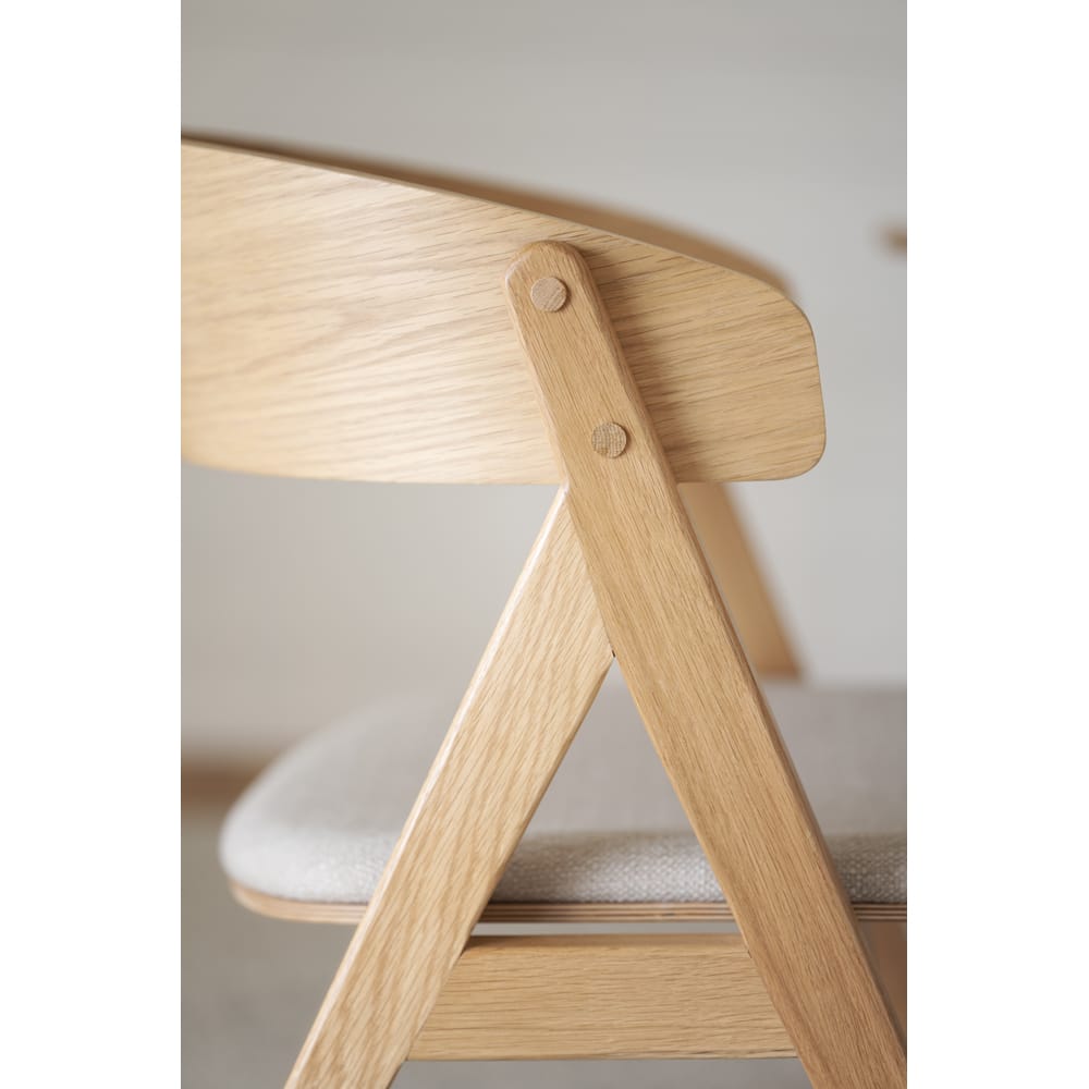 120752_b_mb__Waterton_armchair_oak_beige 120752_b_mb__Waterton_armchair_oak_beige