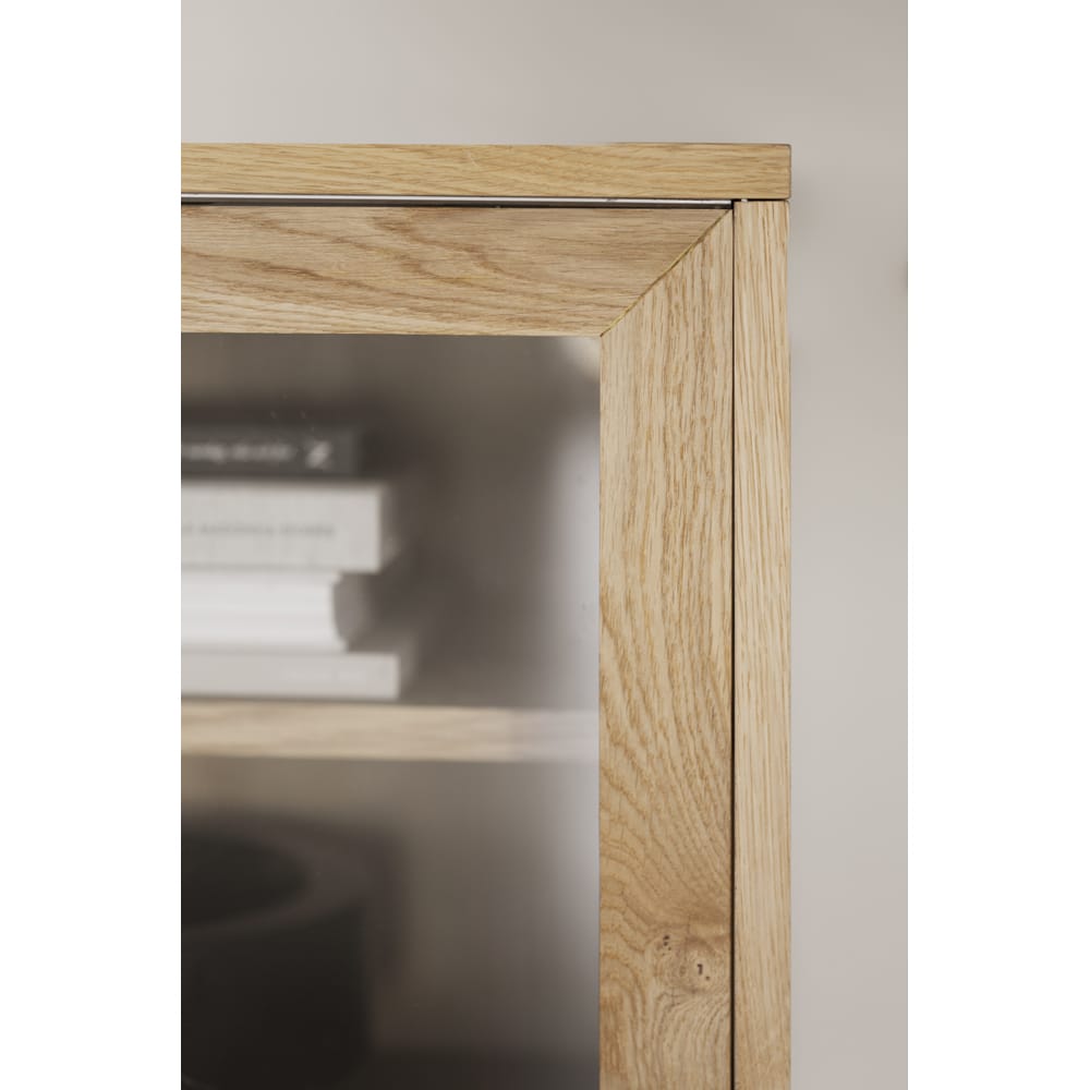 Hazelton_sideboard_-_121150_08 Hazelton_sideboard_-_121150_08