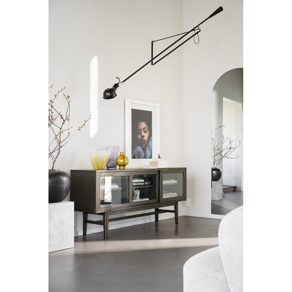 Hazelton_sideboard_-_121154_01 Hazelton_sideboard_-_121154_01