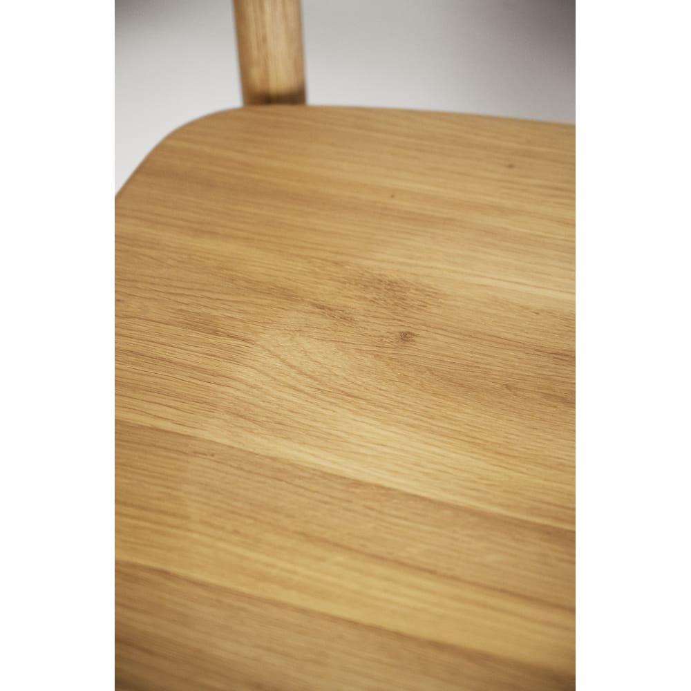 123024_b_mb_MAIDSTONE_chair_in_solid_oak_03 123024_b_mb_MAIDSTONE_chair_in_solid_oak_03