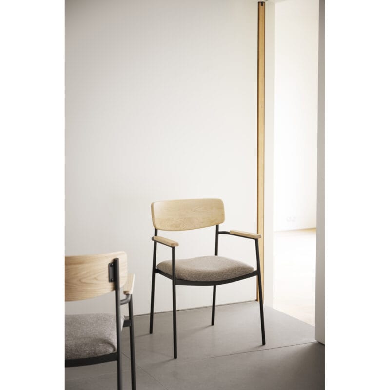 123082_b_mb_MAYMONT_chair_002 123082_b_mb_MAYMONT_chair_002