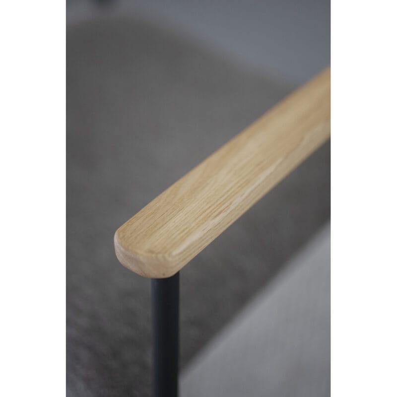 123082_b_mb_MAYMONT_chair_is_stackable_03 123082_b_mb_MAYMONT_chair_is_stackable_03