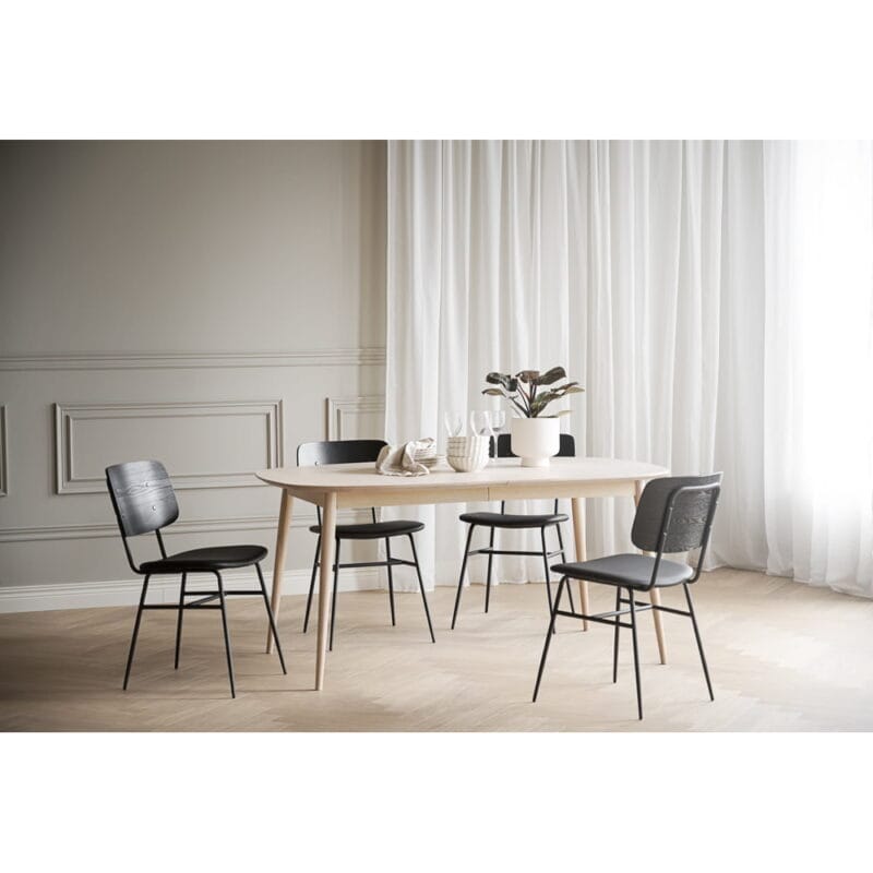 Dawsone_-_119300_Brent_-_118982_(1) Dawsone_-_119300_Brent_-_118982_(1)