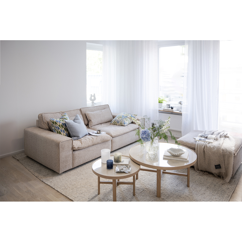 122842-121094-121095-122643_b_mb_Rawlins_sofa_bobby_2_beige_Marsden_coffee_table_beige_whitewash_Rawlins_foot_stool_bobby_2_beige