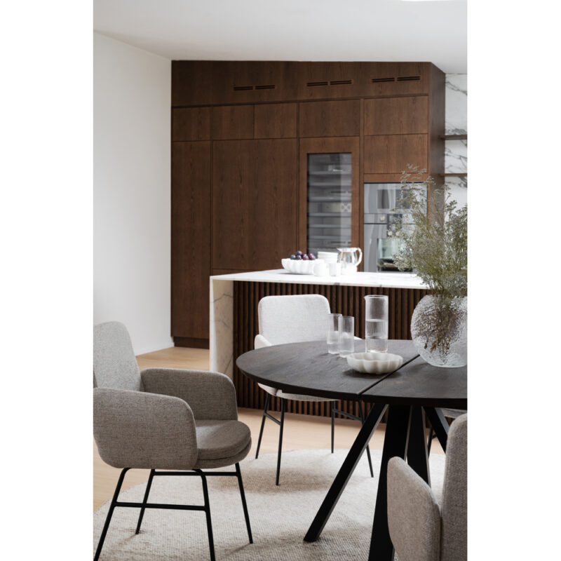 123204_b_mb_Conklin_armchair_light_beige_black_metal_01 123204_b_mb_Conklin_armchair_light_beige_black_metal_01