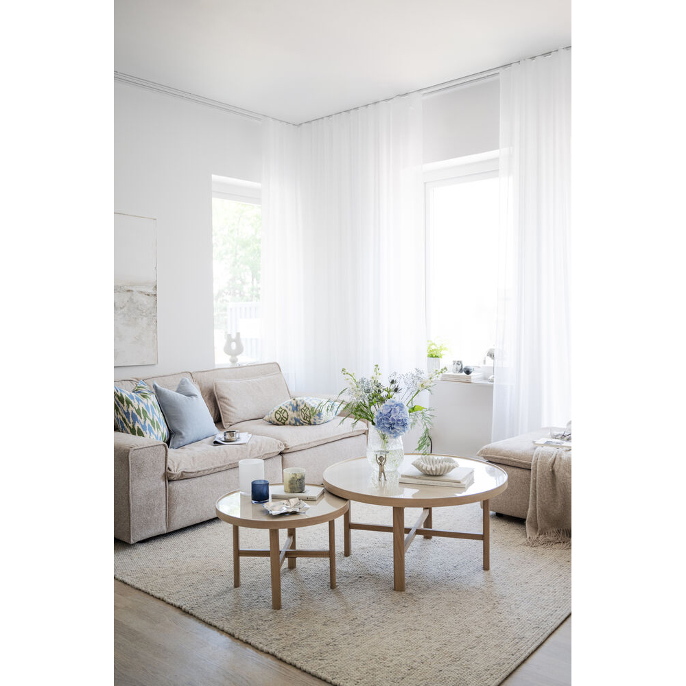 122842-121094-121095-122643_b_mb_Rawlins_sofa_bobby_2_beige_Marsden_coffee_table_beige_whitewash_Rawlins_foot_stool_bobby_2_beige_(3)