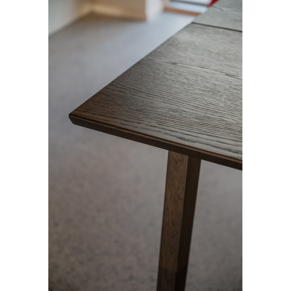 119794_b_mb_Melfort_dining_table_brown_01