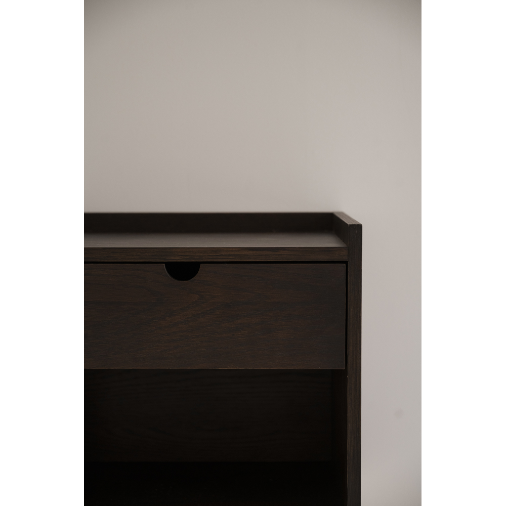 134212_b_mb_Hillmond_bedside_table_brown_01