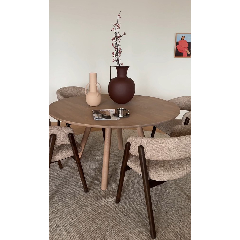 Clapperton_dining_table_sand