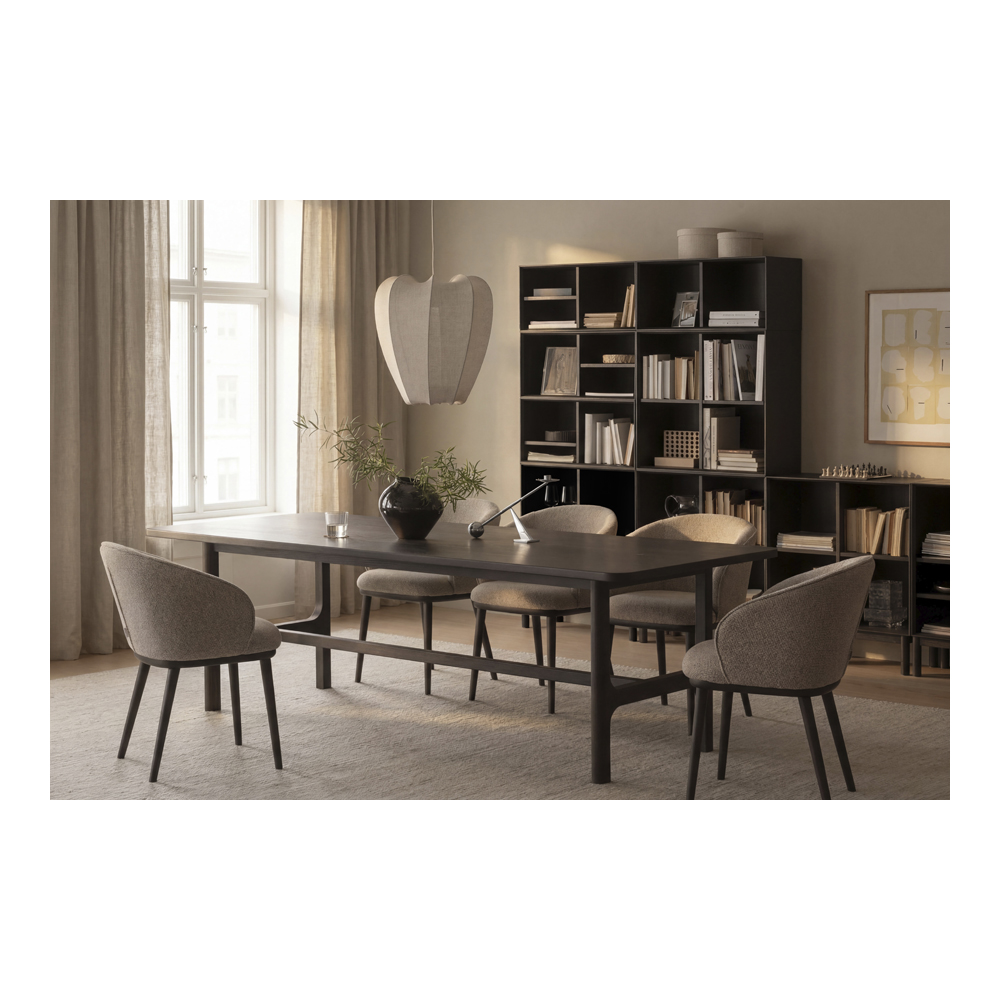 270151-123406-270426-270427_b_mb_Judson_armchair_medium_beige_brown_Driscoll_dining_table_brown_Scottsdale_shelf-box_brown_01