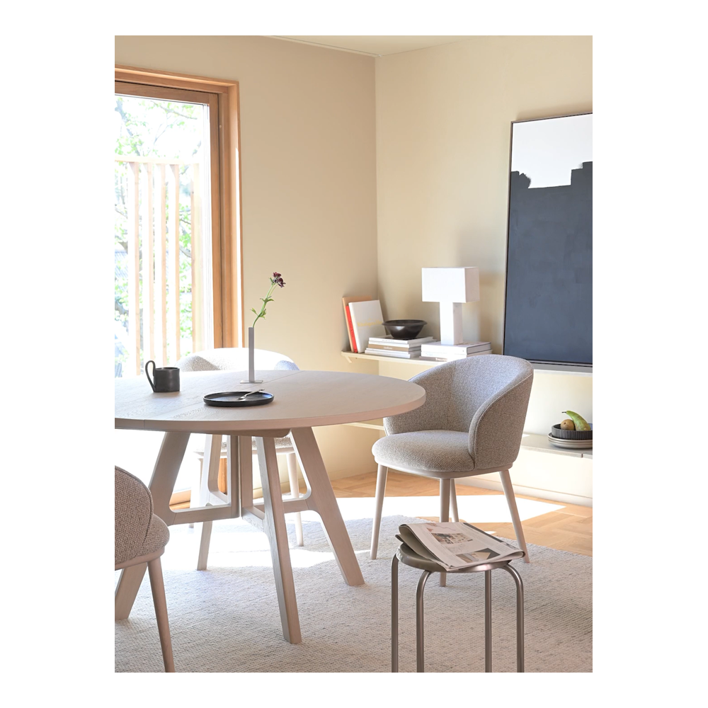 Stockbridge_dining_table